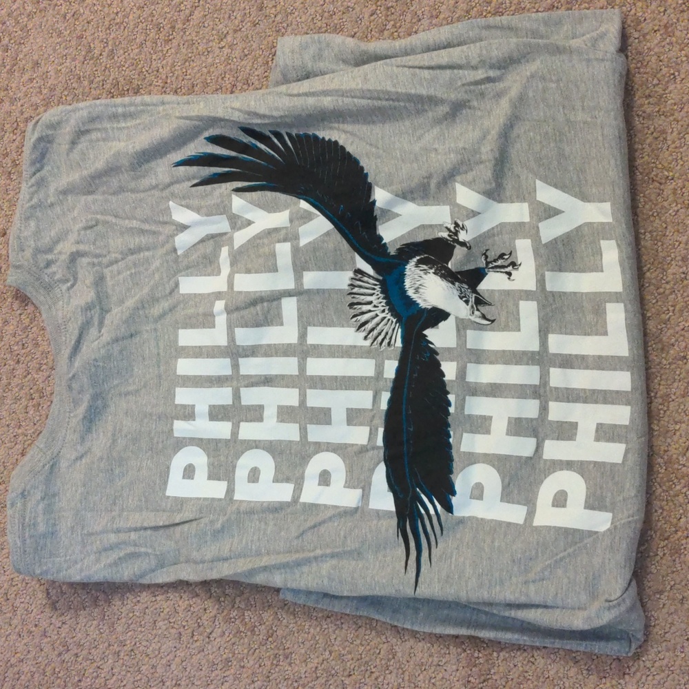 Philadelphia Eagles x Miller Lite Grey Tshirt EUC